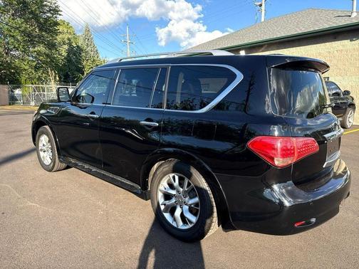 2013 INFINITI QX56 Base