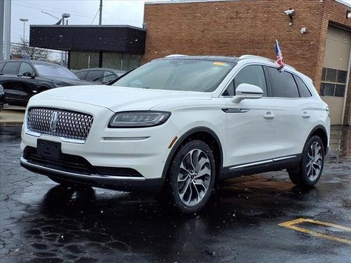 2022 Lincoln Nautilus Reserve