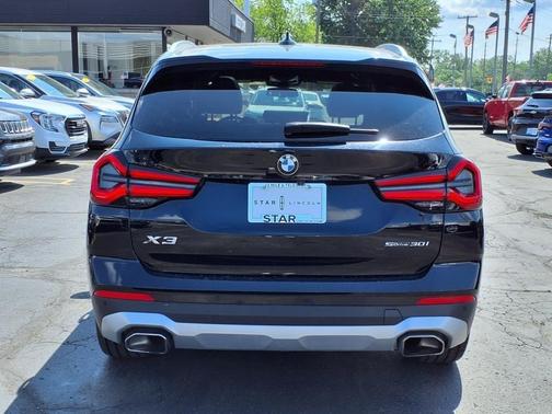 2023 BMW X3 sDrive30i