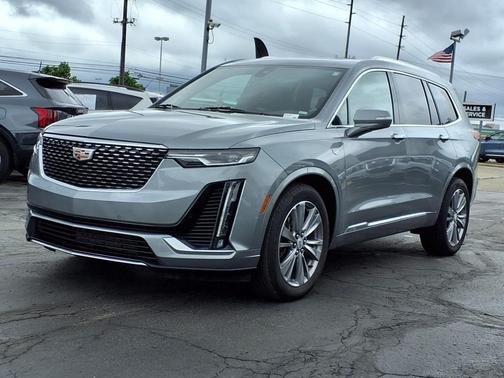 2023 Cadillac XT6 Premium Luxury FWD