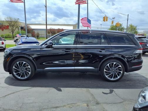 2022 Lincoln Aviator Reserve AWD