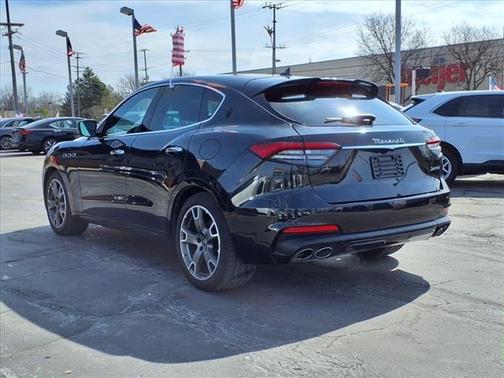 2023 Maserati Levante Modena