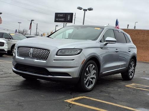 2022 Lincoln Nautilus Reserve