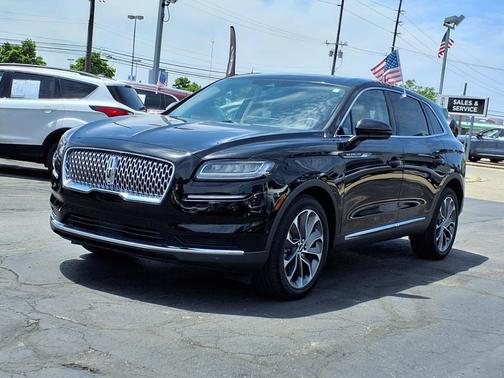 2023 Lincoln Nautilus Reserve