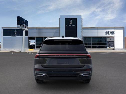 2025 Lincoln Nautilus Black Label