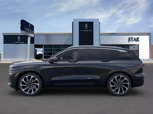 2025 Lincoln Nautilus Black Label