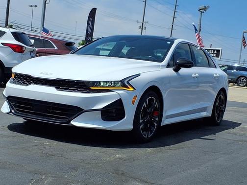 2023 Kia K5 GT-Line