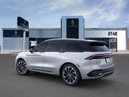 2025 Lincoln Nautilus Reserve