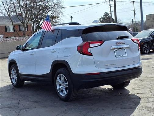2022 GMC Terrain SLE