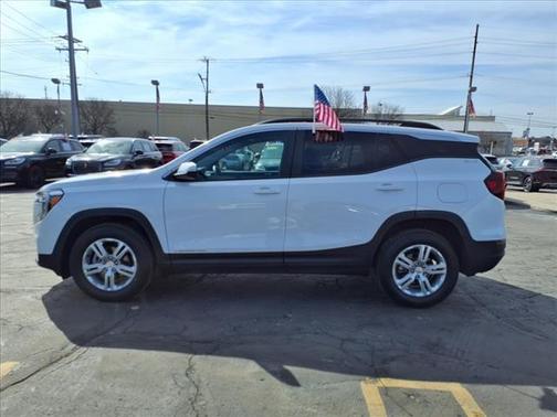 2022 GMC Terrain SLE