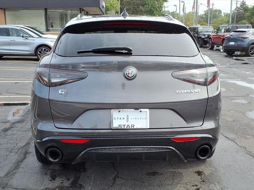 2024 Alfa Romeo Stelvio Veloce