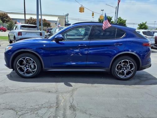 2022 Alfa Romeo Stelvio Ti