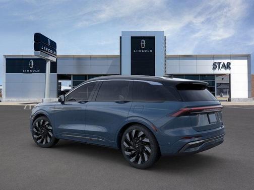 2024 Lincoln Nautilus Black Label