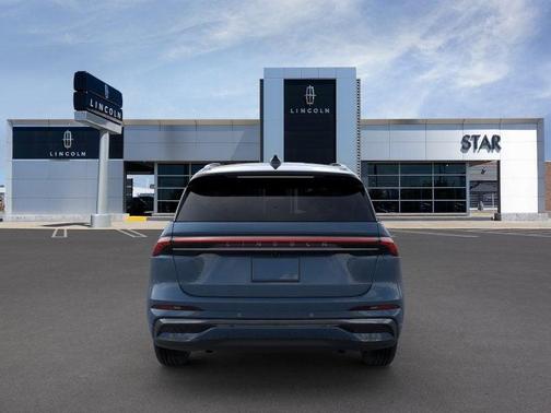 2024 Lincoln Nautilus Black Label