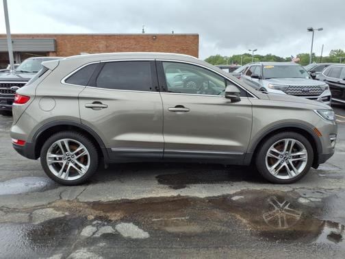 2017 Lincoln MKC Reserve