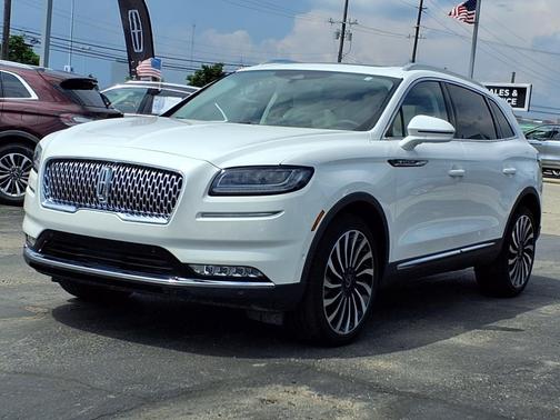 2023 Lincoln Nautilus Black Label