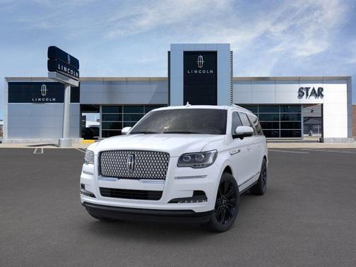 2023 Lincoln Navigator L Reserve