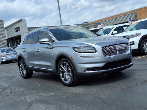 2022 Lincoln Nautilus Reserve