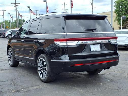 2022 Lincoln Navigator Reserve