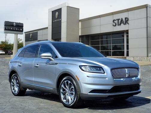 2022 Lincoln Nautilus Reserve