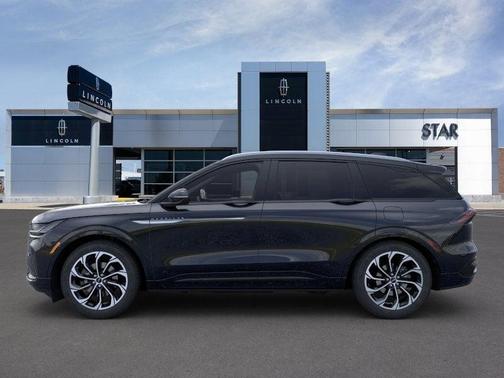 2025 Lincoln Nautilus Reserve