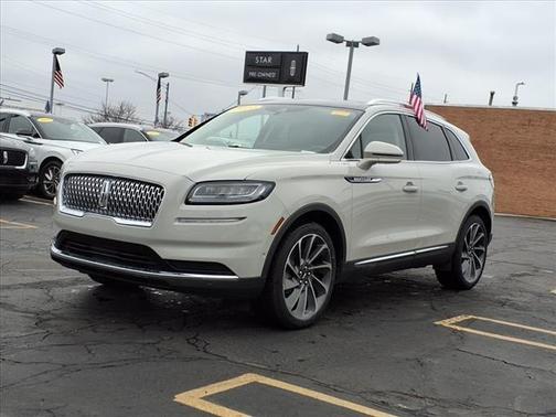 2022 Lincoln Nautilus Reserve