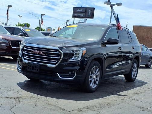 2023 GMC Terrain SLT