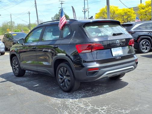2024 Volkswagen Taos 1.5T S