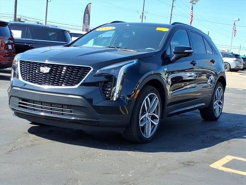 2023 Cadillac XT4 Sport
