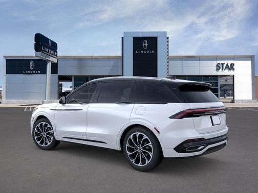 2025 Lincoln Nautilus Reserve