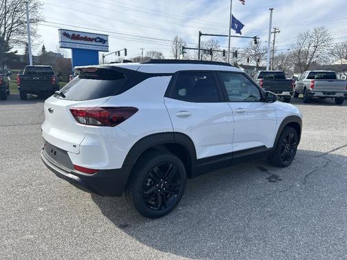 White 2026 Chevrolet Trailblazer LT