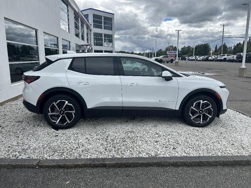 White 2026 Chevrolet Equinox EV LT 1
