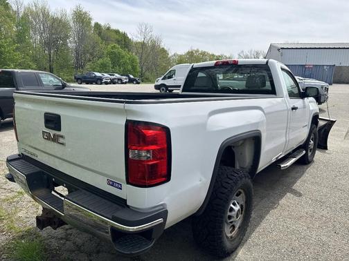 White 2016 GMC Sierra 2500 Base