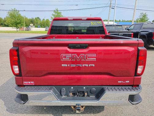 Red 2020 GMC Sierra 1500 SLE