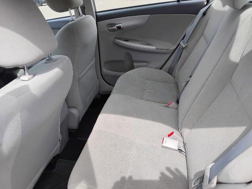 Gray 2013 Toyota Corolla LE