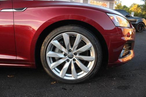 Matador Red Metallic/Black Roof 2018 Audi A5 2.0T Premium Plus