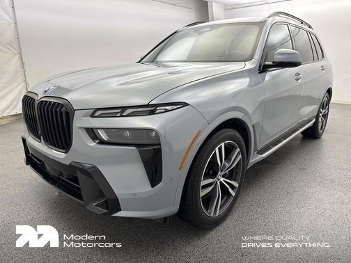 2025 BMW X7 xDrive40i