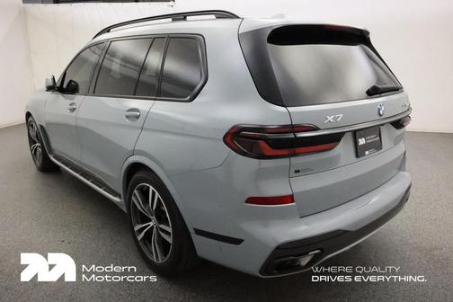 2025 BMW X7 xDrive40i