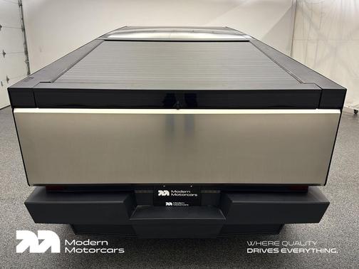 2025 Tesla Cybertruck All-Wheel Drive