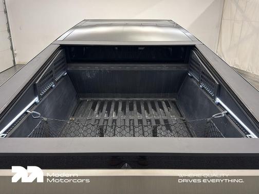 2025 Tesla Cybertruck All-Wheel Drive