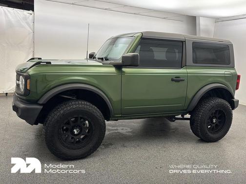 2022 Ford Bronco Base