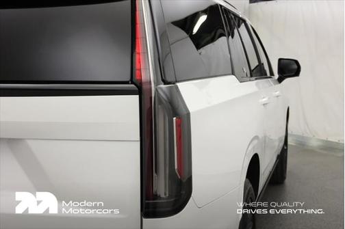 2023 Cadillac Escalade ESV Sport Platinum