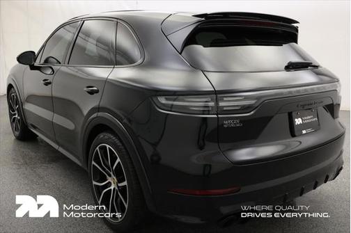 2020 Porsche Cayenne Turbo
