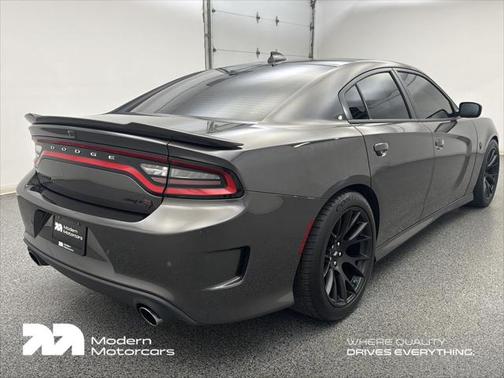 2017 Dodge Charger SRT Hellcat