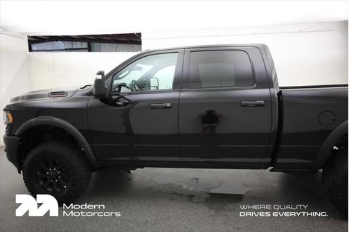 2024 RAM 2500 Tradesman Crew Cab 4x4 6'4' Box