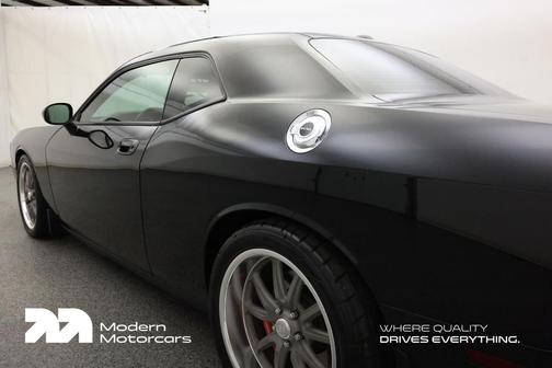 2009 Dodge Challenger SRT8