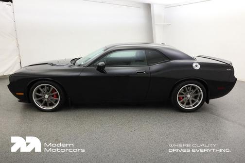 2009 Dodge Challenger SRT8