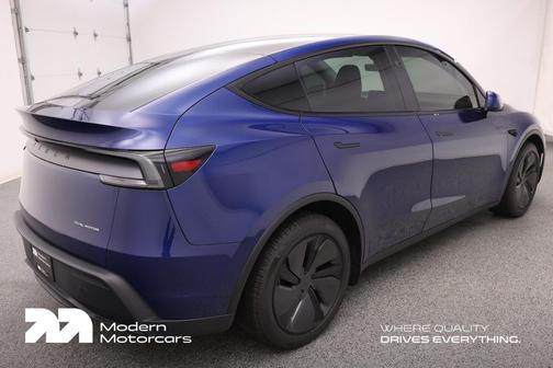 Deep Blue Metallic 2026 Tesla Model Y Long Range Launch Series