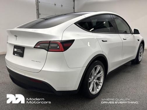 2021 Tesla Model Y Long Range Dual Motor All-Wheel Drive