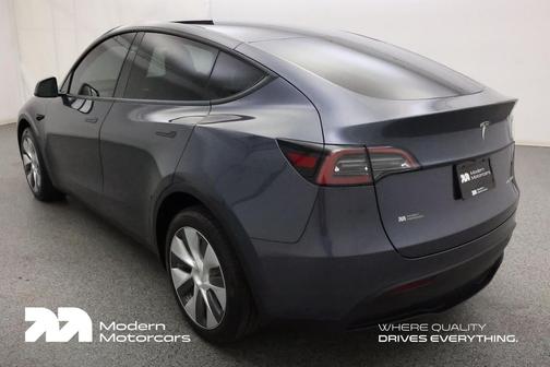2023 Tesla Model Y Long Range Dual Motor All-Wheel Drive